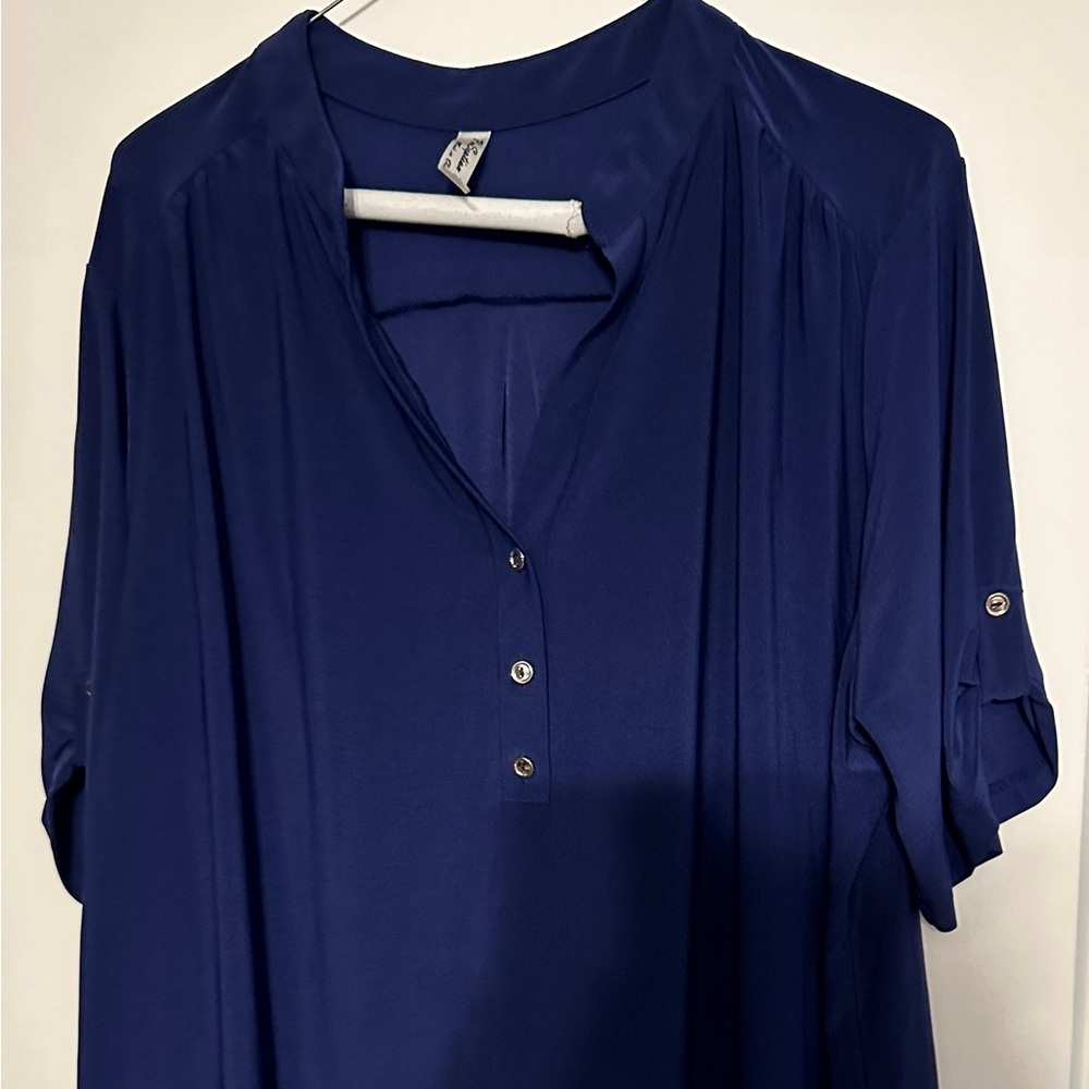 Women’s blouse